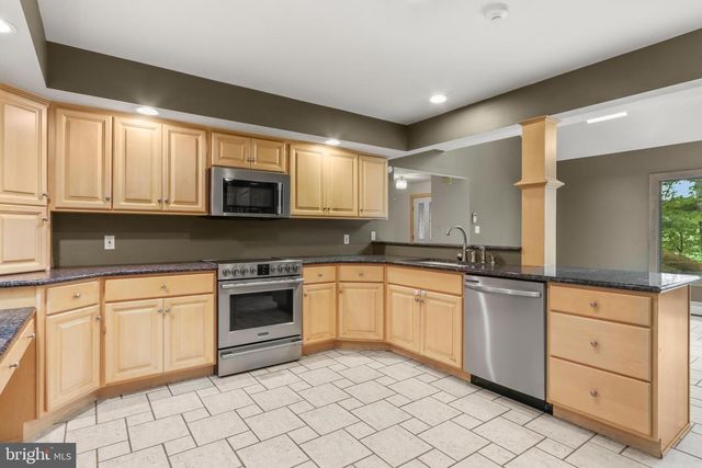 376 HTY RD, Kunkletown, PA 18058