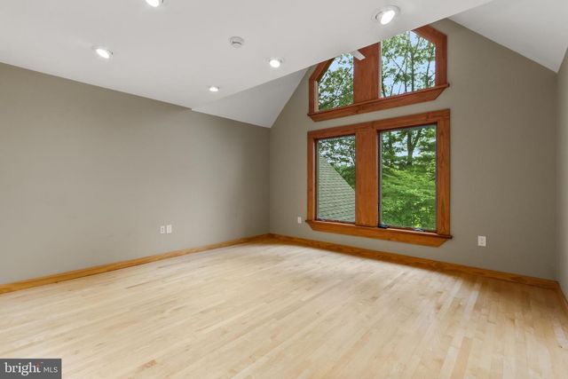 376 HTY RD, Kunkletown, PA 18058