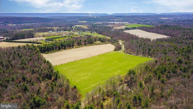 376 HTY RD, Kunkletown, PA 18058