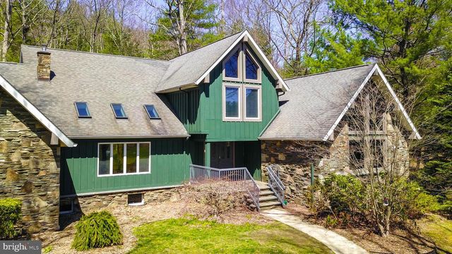 376 HTY RD, Kunkletown, PA 18058