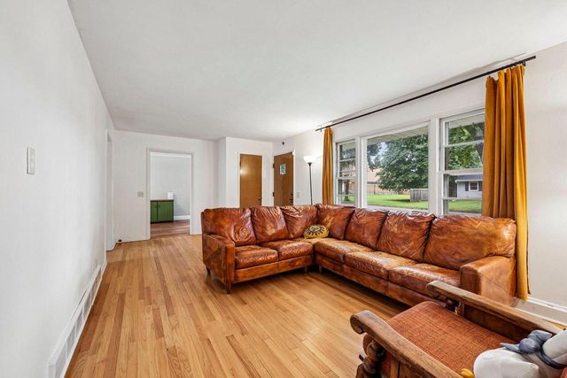 1810 Axel AVENUE, Madison, WI 53711