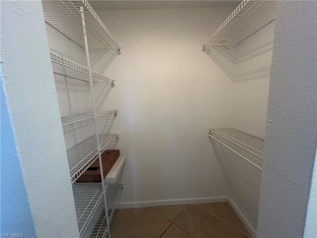 1002 Jolly RD, North Fort Myers, FL 33903