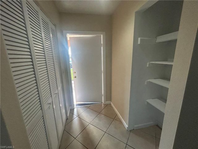 1002 Jolly RD, North Fort Myers, FL 33903