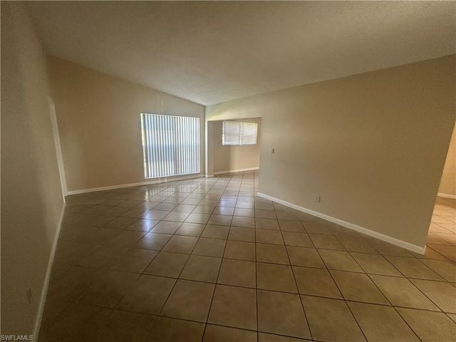 1002 Jolly RD, North Fort Myers, FL 33903
