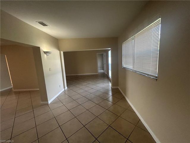 1002 Jolly RD, North Fort Myers, FL 33903