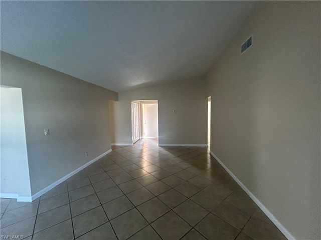 1002 Jolly RD, North Fort Myers, FL 33903