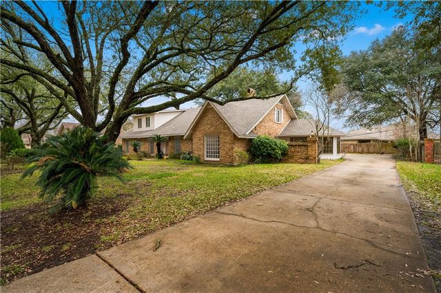 509 HARTWOOD Drive, Alexandria, LA 71303