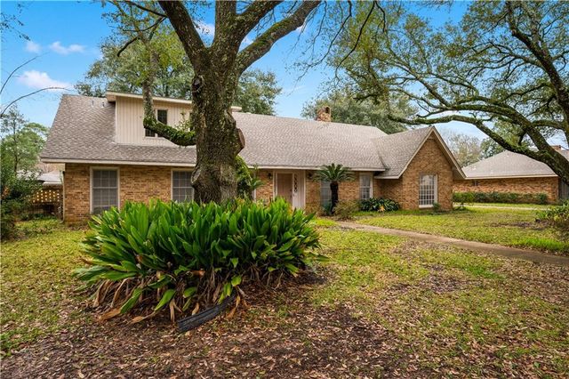 509 HARTWOOD Drive, Alexandria, LA 71303