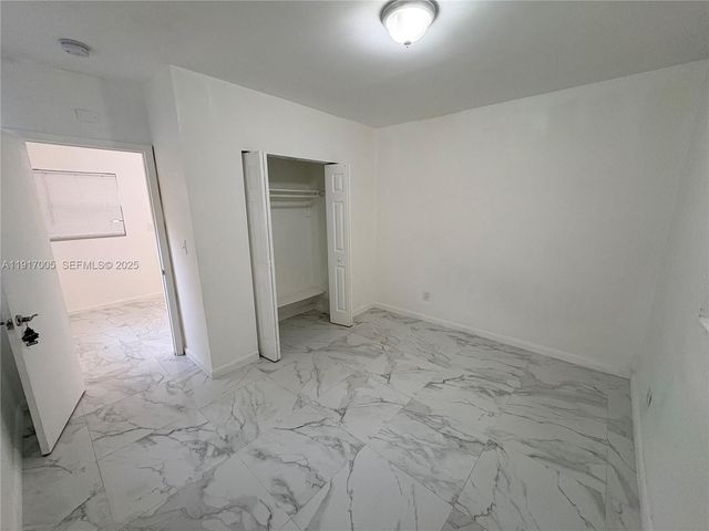 1560 NW 25th Ave 3, Miami, FL 33125