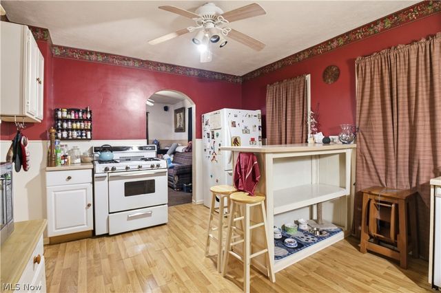 4024 E 53 Street, Newburgh Heights, OH 44105