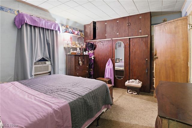 4024 E 53 Street, Newburgh Heights, OH 44105