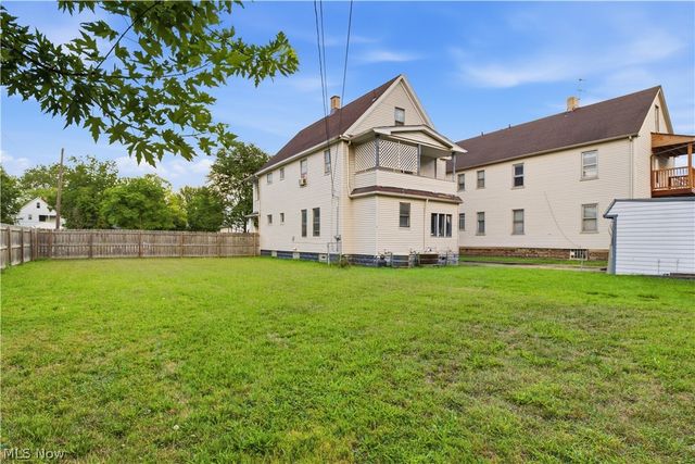 4024 E 53 Street, Newburgh Heights, OH 44105