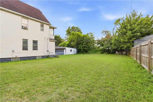 4024 E 53 Street, Newburgh Heights, OH 44105