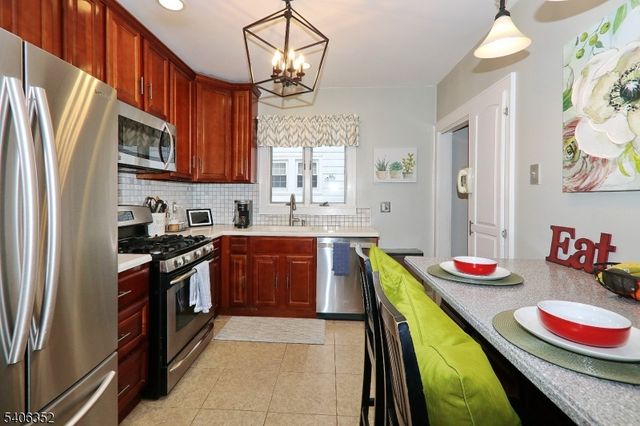 113 Columbia Ave, Cranford Twp., NJ 07016