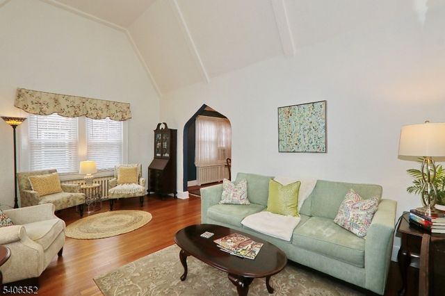 113 Columbia Ave, Cranford Twp., NJ 07016