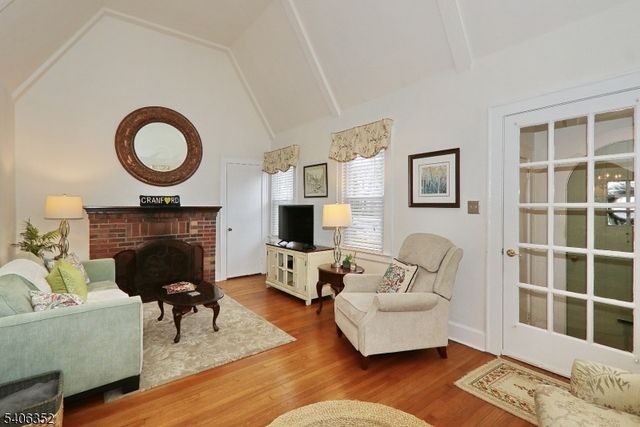 113 Columbia Ave, Cranford Twp., NJ 07016