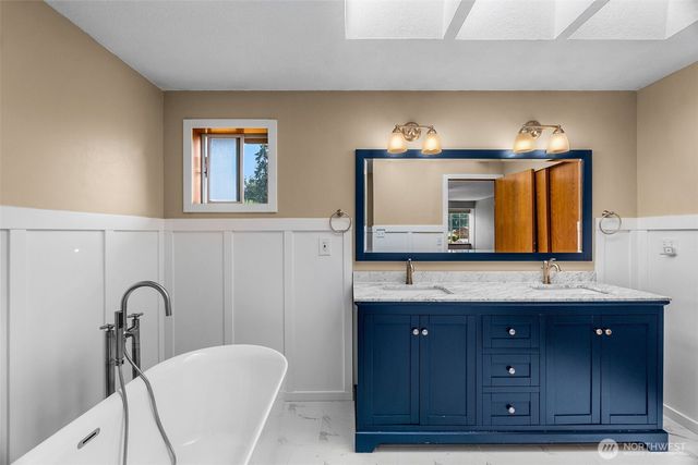 3327 28th Avenue SE, Olympia, WA 98501