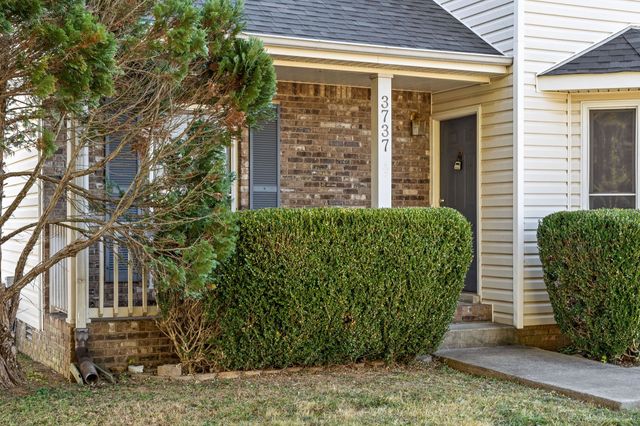 3737 Heather Dr, Clarksville, TN 37042