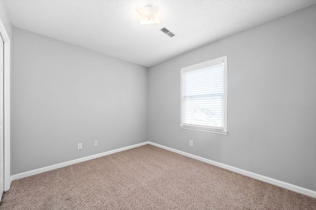 3737 Heather Dr, Clarksville, TN 37042