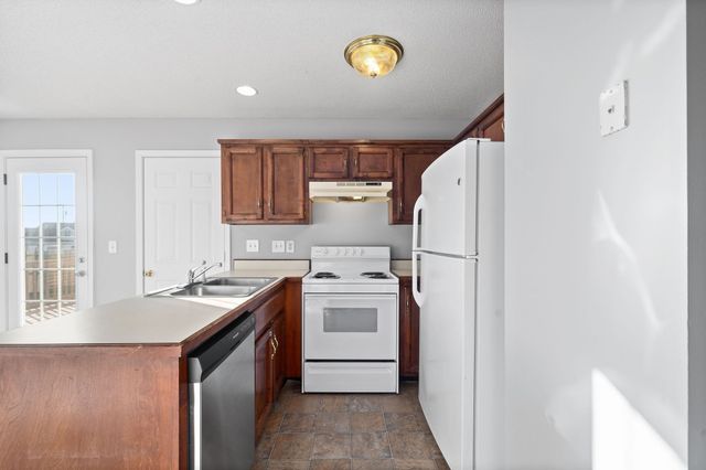 3737 Heather Dr, Clarksville, TN 37042