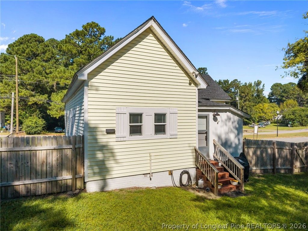 407 N 14th Street, Erwin, NC 28339 — photo 20