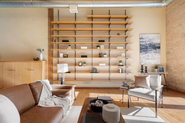 801 Washington Avenue N 221, Minneapolis, MN 55401