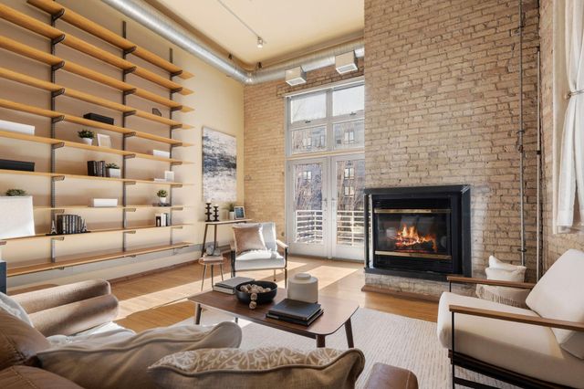 801 Washington Avenue N 221, Minneapolis, MN 55401