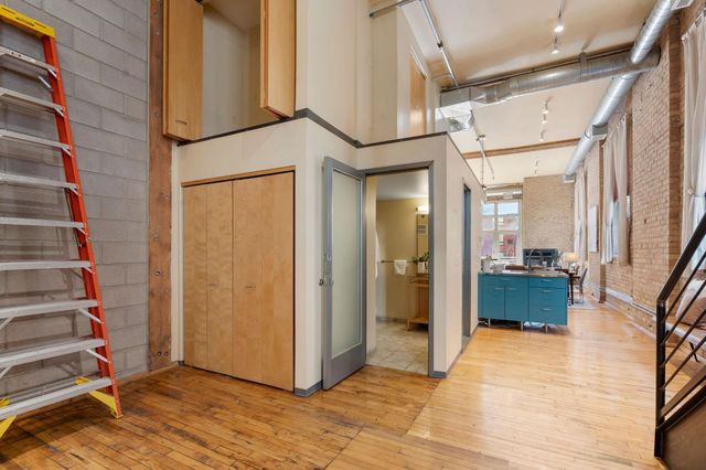 801 Washington Avenue N 221, Minneapolis, MN 55401