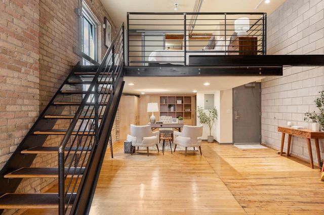 801 Washington Avenue N 221, Minneapolis, MN 55401