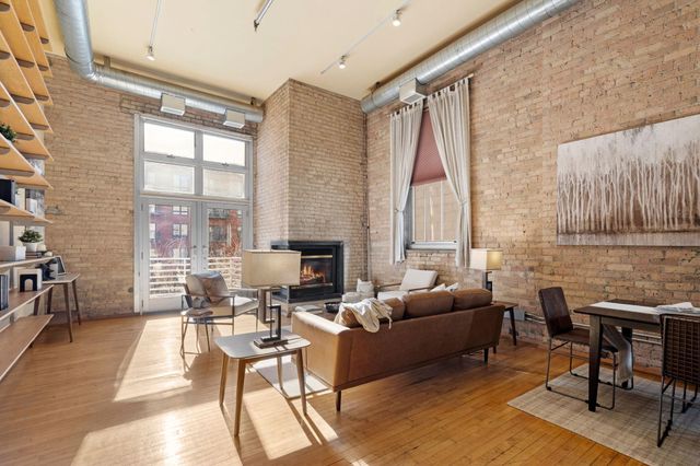 801 Washington Avenue N 221, Minneapolis, MN 55401