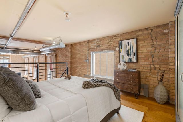 801 Washington Avenue N 221, Minneapolis, MN 55401