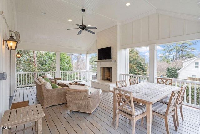 2714 Peachtree Street, Raleigh, NC 27608