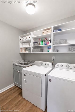 4033 Berkshire Drive, Sterling Heights, MI 48314