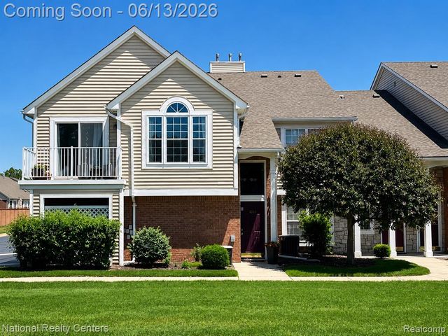 4033 Berkshire Drive, Sterling Heights, MI 48314