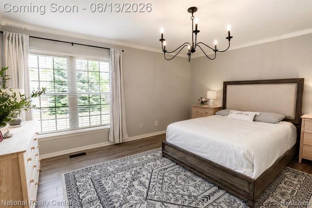 4033 Berkshire Drive, Sterling Heights, MI 48314