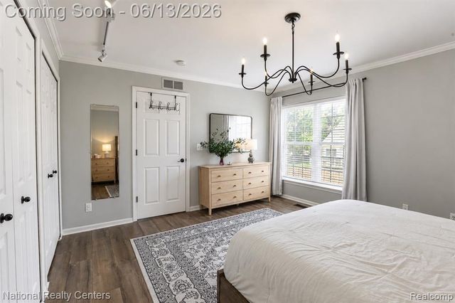 4033 Berkshire Drive, Sterling Heights, MI 48314