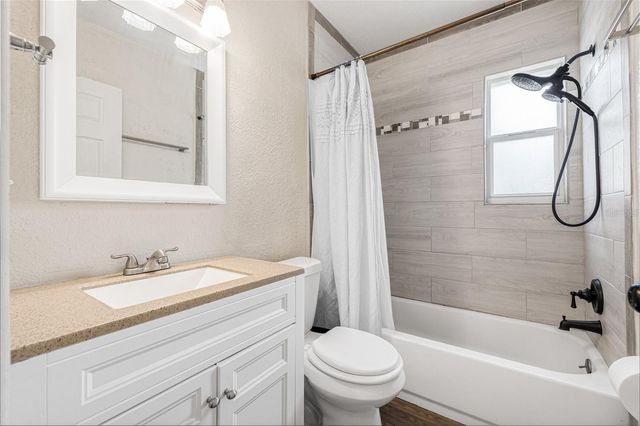 3301 9TH AVENUE N, St Petersburg, FL 33713