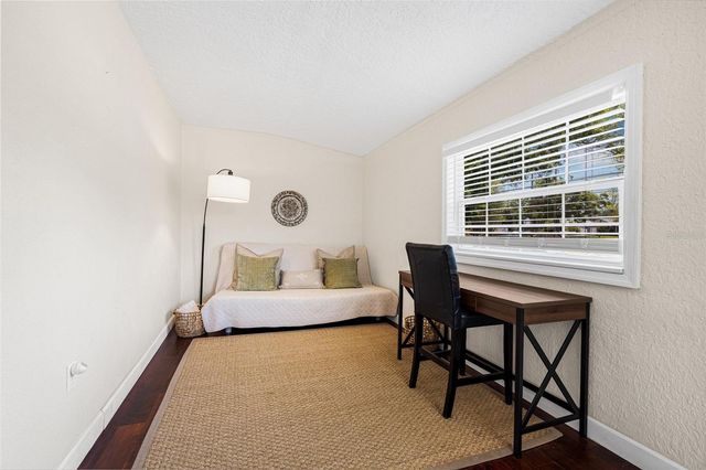 3301 9TH AVENUE N, St Petersburg, FL 33713