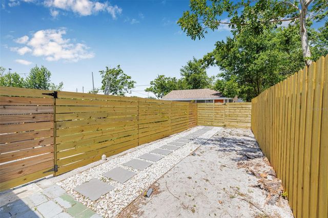 3301 9TH AVENUE N, St Petersburg, FL 33713