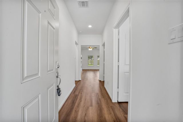 13614 Pine Drive, Cypress, TX 77429