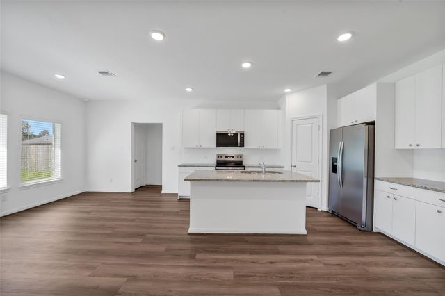 13614 Pine Drive, Cypress, TX 77429