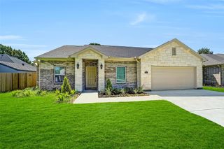 13614 Pine Drive, Cypress, TX 77429