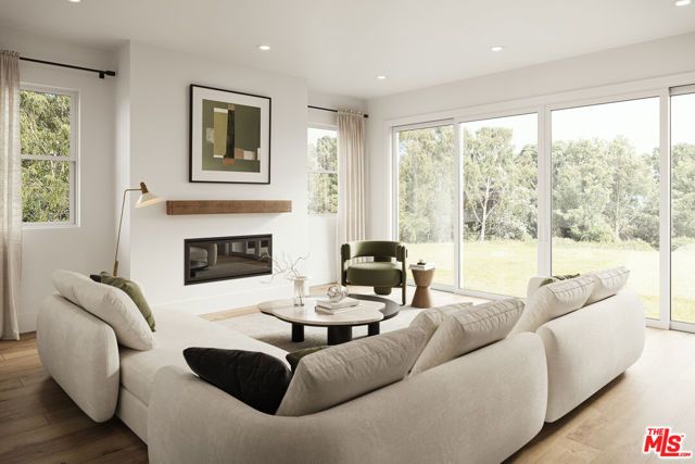 2807 Cardiff Avenue, Los Angeles, CA 90034