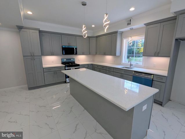 28 OSBORN LN, Bridgeton, NJ 08302