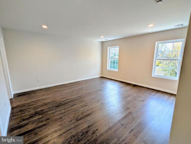 28 OSBORN LN, Bridgeton, NJ 08302
