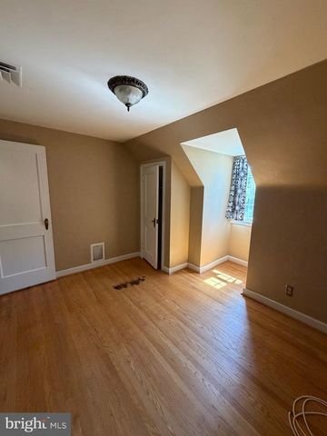 35 MORELAND RD, Paoli, PA 19301
