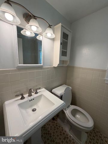 35 MORELAND RD, Paoli, PA 19301