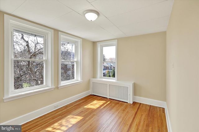 236 S WYOMISSING AVE, Reading, PA 19607