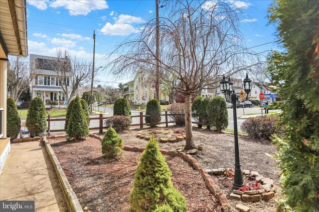 236 S WYOMISSING AVE, Reading, PA 19607