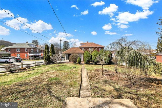 236 S WYOMISSING AVE, Reading, PA 19607